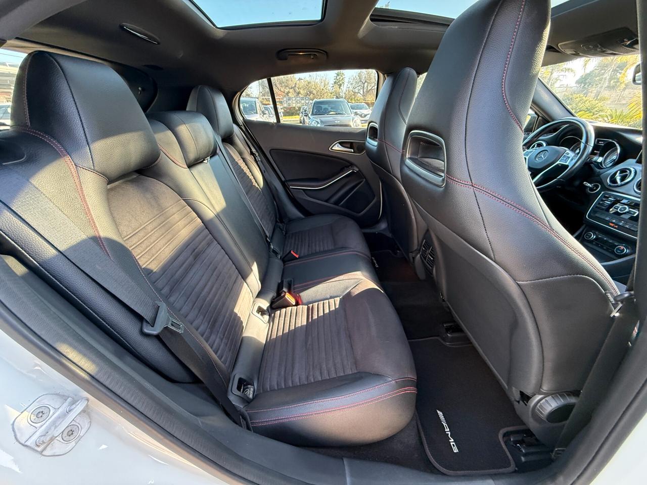 Mercedes-benz GLA 200d Premium Amg Tetto Pelle Navi 12/2015