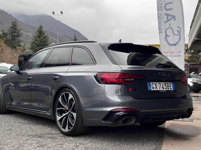 AUDI RS4 4 Avant