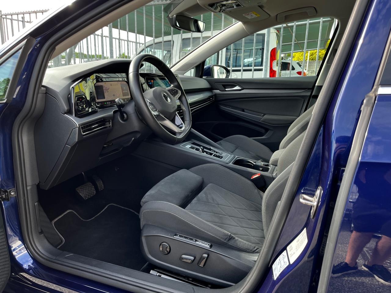 Volkswagen Golf 1.5 eTSI 150 CV EVO DSG 1st Edition Style