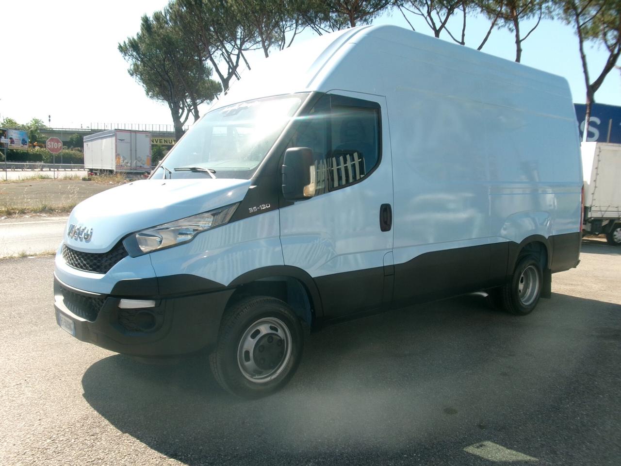 Iveco Daily 35C13 2.3 130CV E5 FURGONE GEMELLATO P.3520 H3 **135000KM**