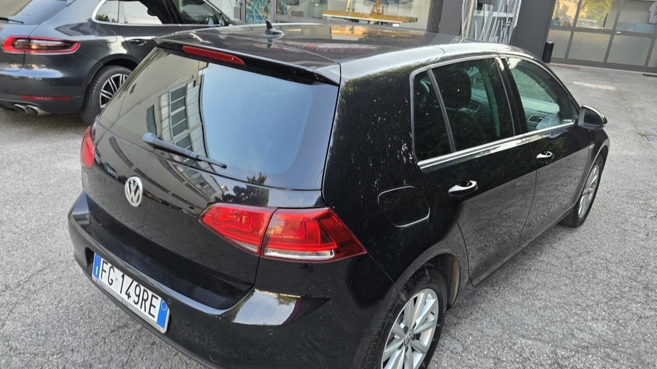 Volkswagen Golf 2.0 TDI 5p. Highline Lounge BlueMotion Technology