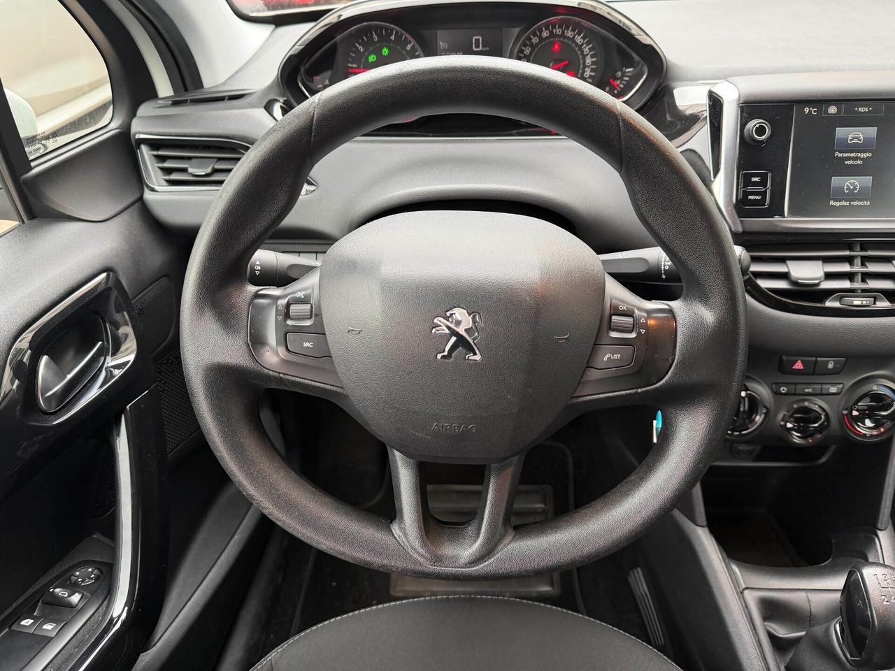 Peugeot 208 PureTech Access 5p. NEOPATENTATI