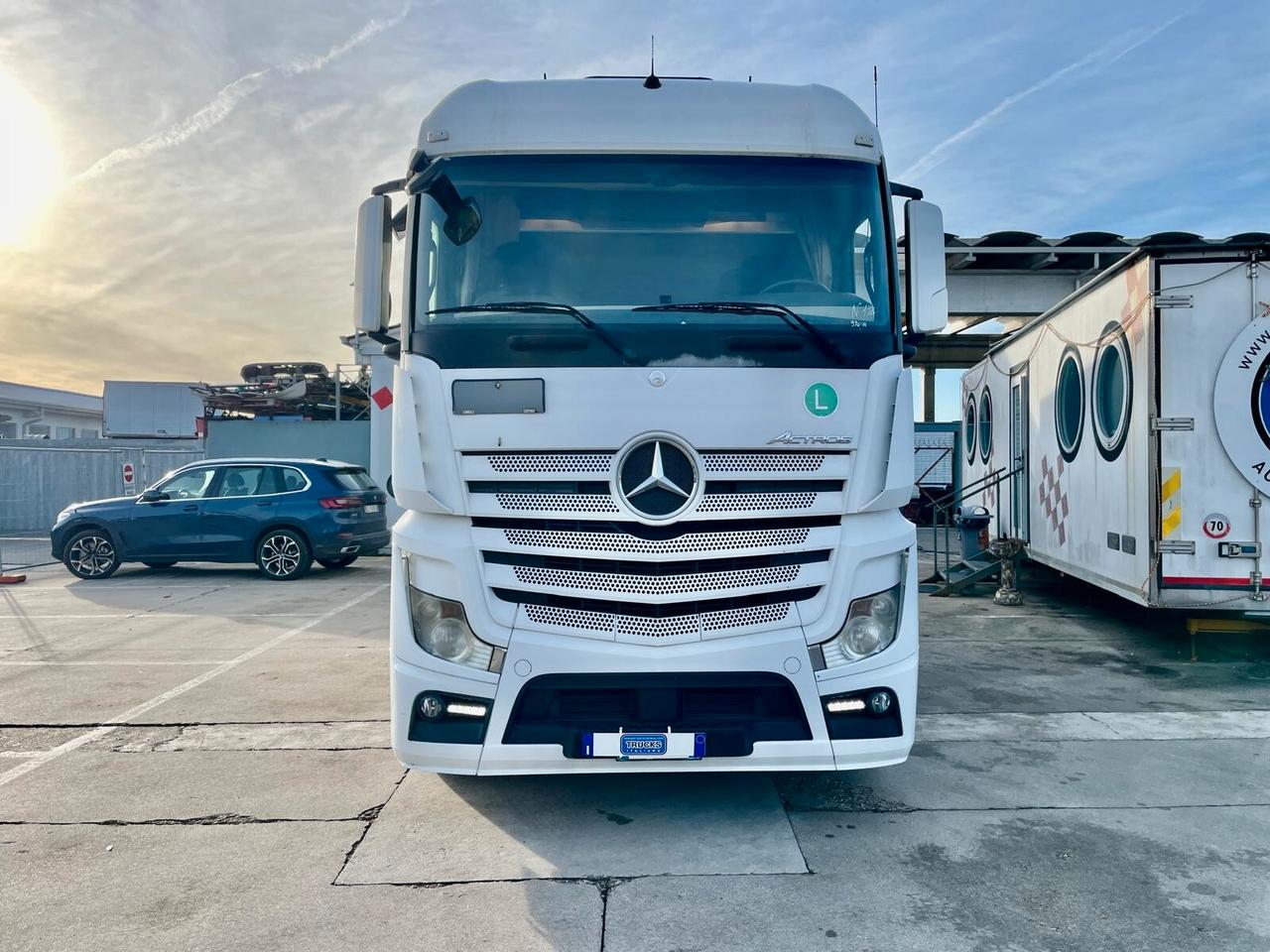 Mercedes Benz ACTROS 26-42 - EURO 6 - CASSONE 9.60