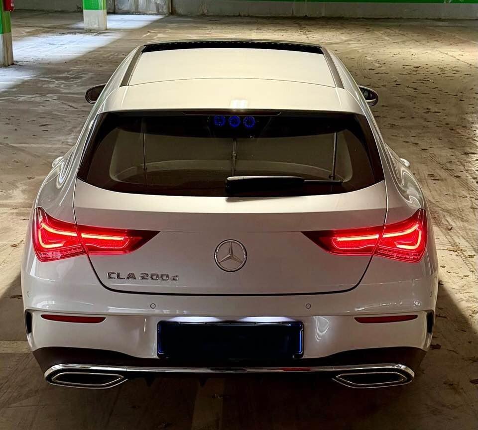 MERCEDES BENZ CLA 200 D TETTO APRIBILE
