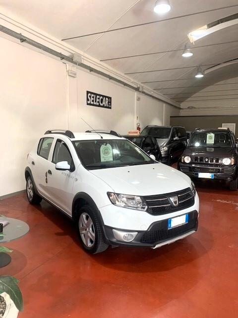 Dacia Sandero Stepway 1.5 dCi 8V 90CV Prestige-UNIPRO-KM 57.000!!!!!
