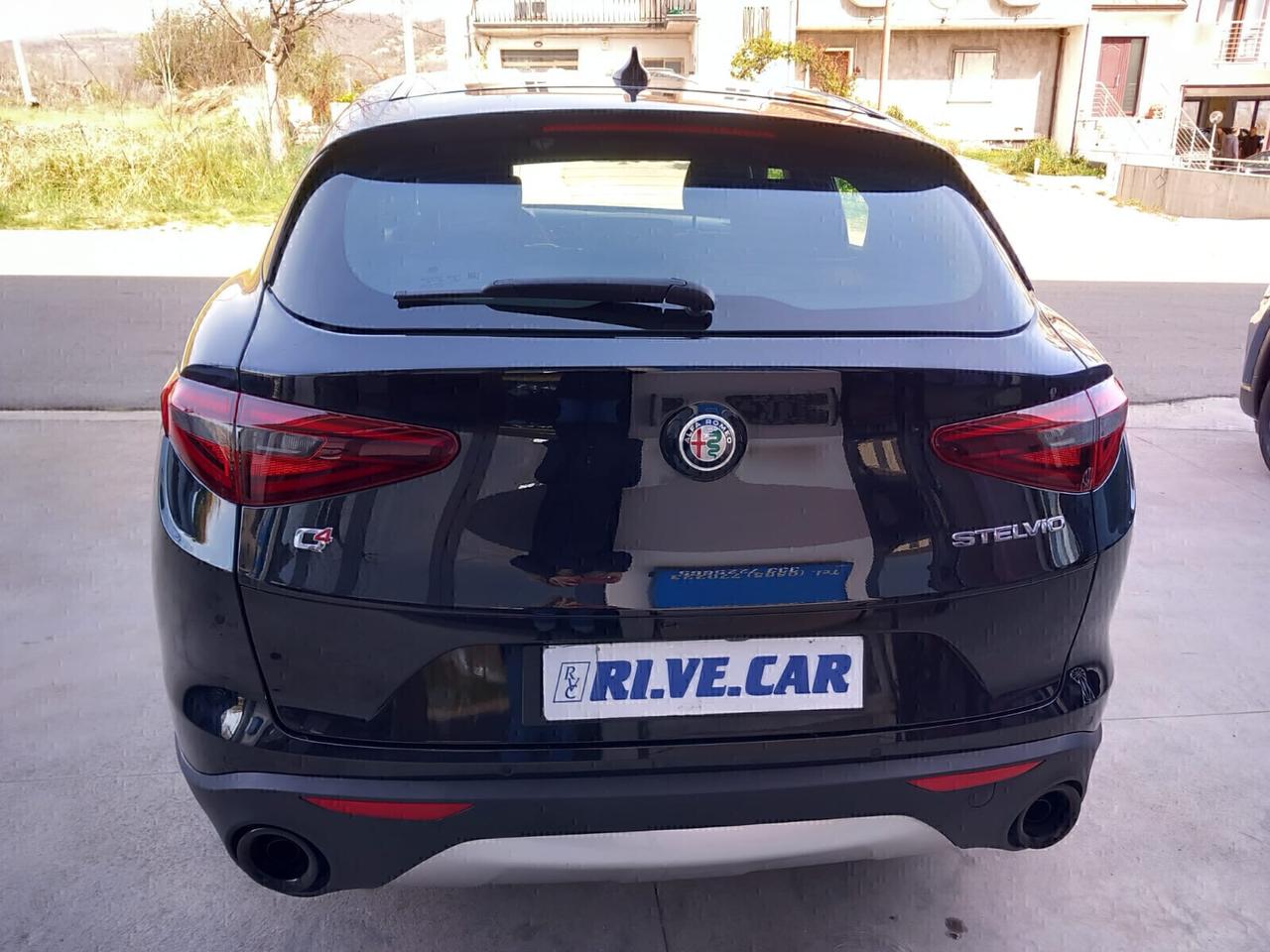 Alfa Romeo Stelvio 2.2 Turbodiesel 190 CV AT8 Q4 Ti