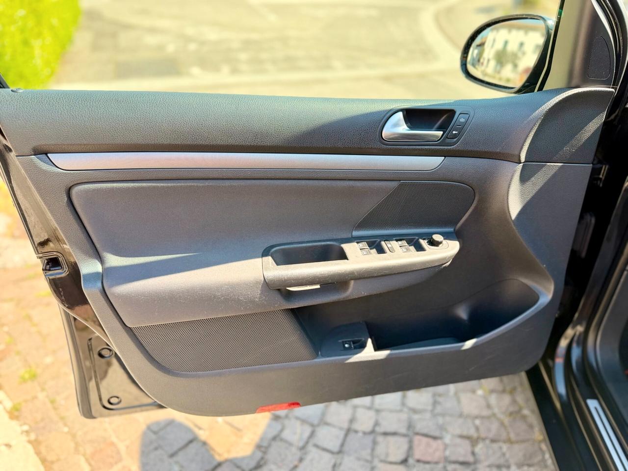 Volkswagen Golf Var. 1.9 TDI DPF Sportline