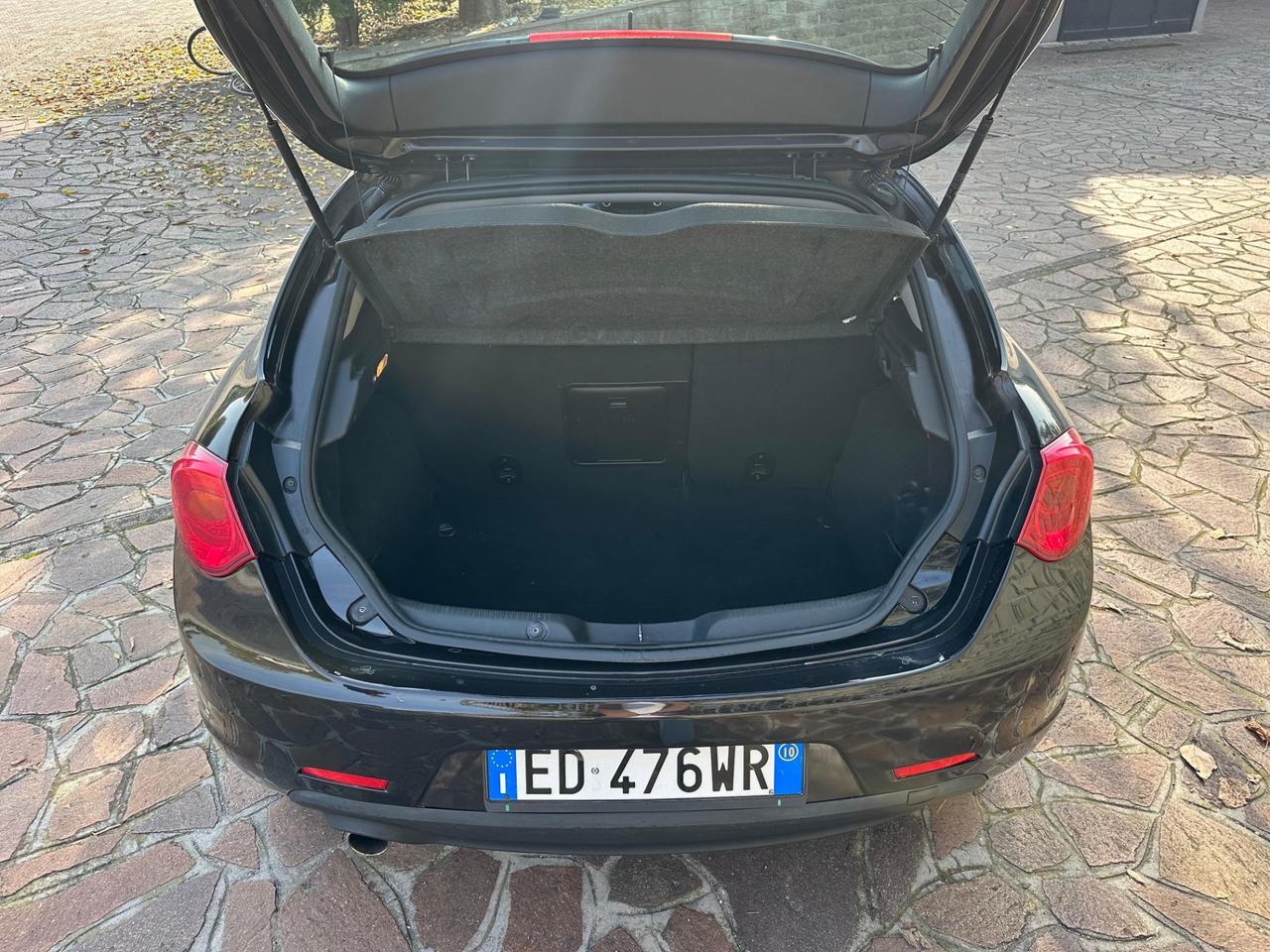 Alfa Romeo Giulietta 1.4 Turbo MultiAir Distinctive