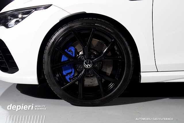 Volkswagen Golf R 2.0 TSI R DSG 4Motion Akrapovic
