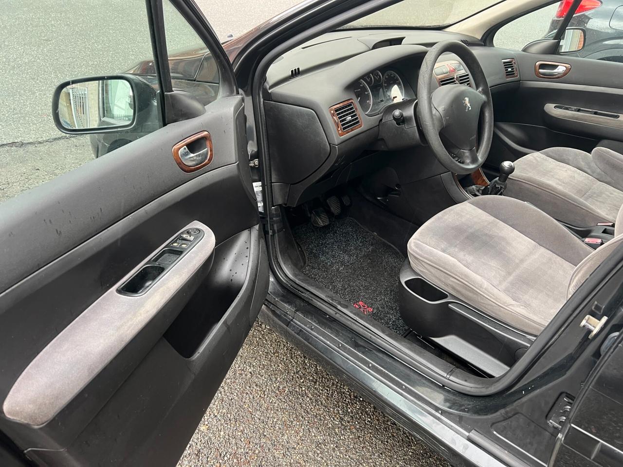 Peugeot 307 2.0 HDi 5p. XS