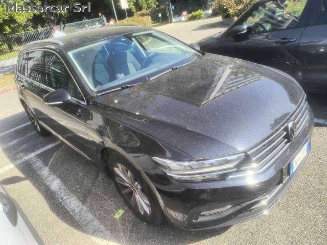 VOLKSWAGEN Passat Variant Passat VIII Variant 2.0 tdi Business 150cv dsg TG