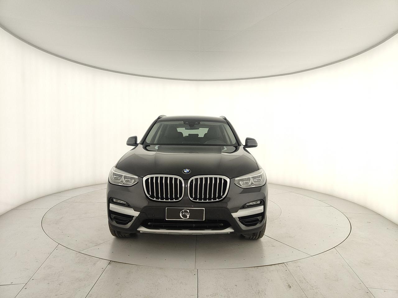 BMW X3 xdrive20d mhev 48V xLine auto