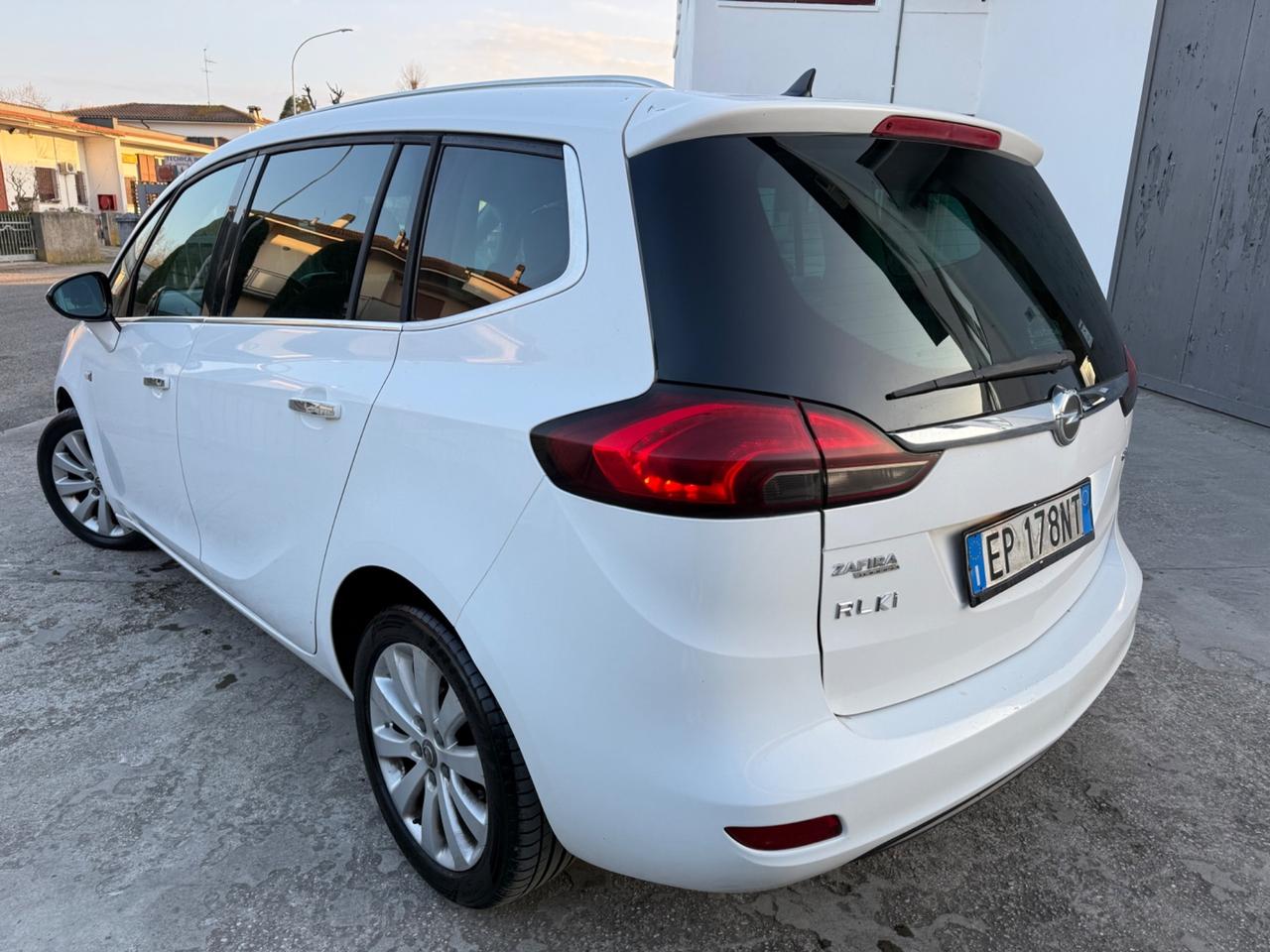 Opel Zafira 2.0 CDTi 7 POSTI FULL 2013 POCHI KM