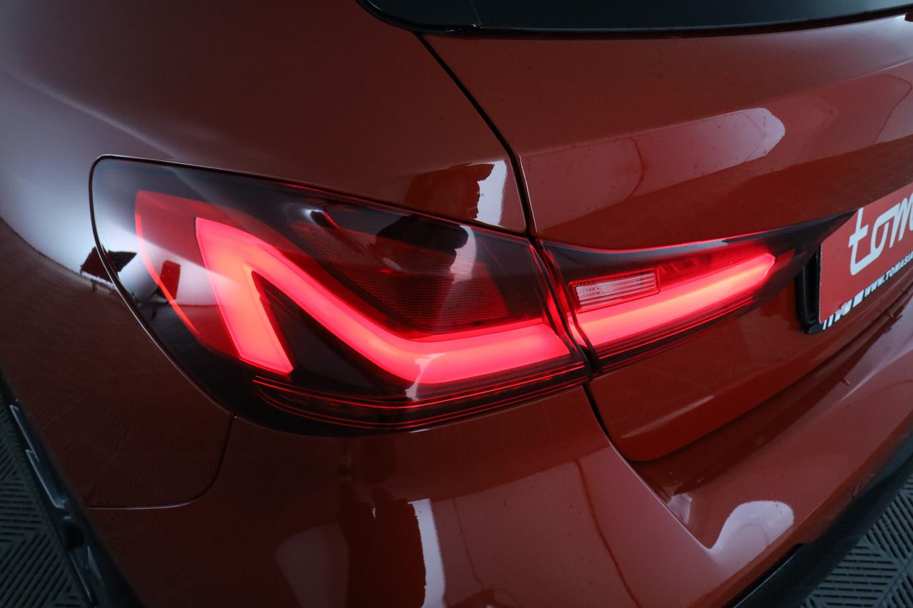 BMW Serie 1 (F40) 118i 5p. Msport