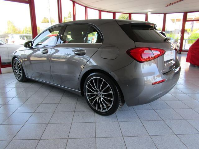 MERCEDES-BENZ A 180 Automatic Premium