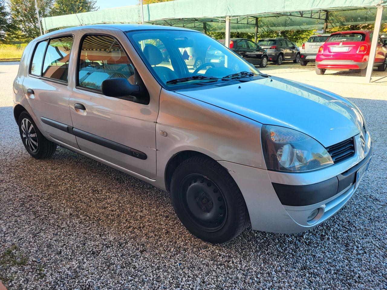 Renault Clio Storia 1.2 5 porte
