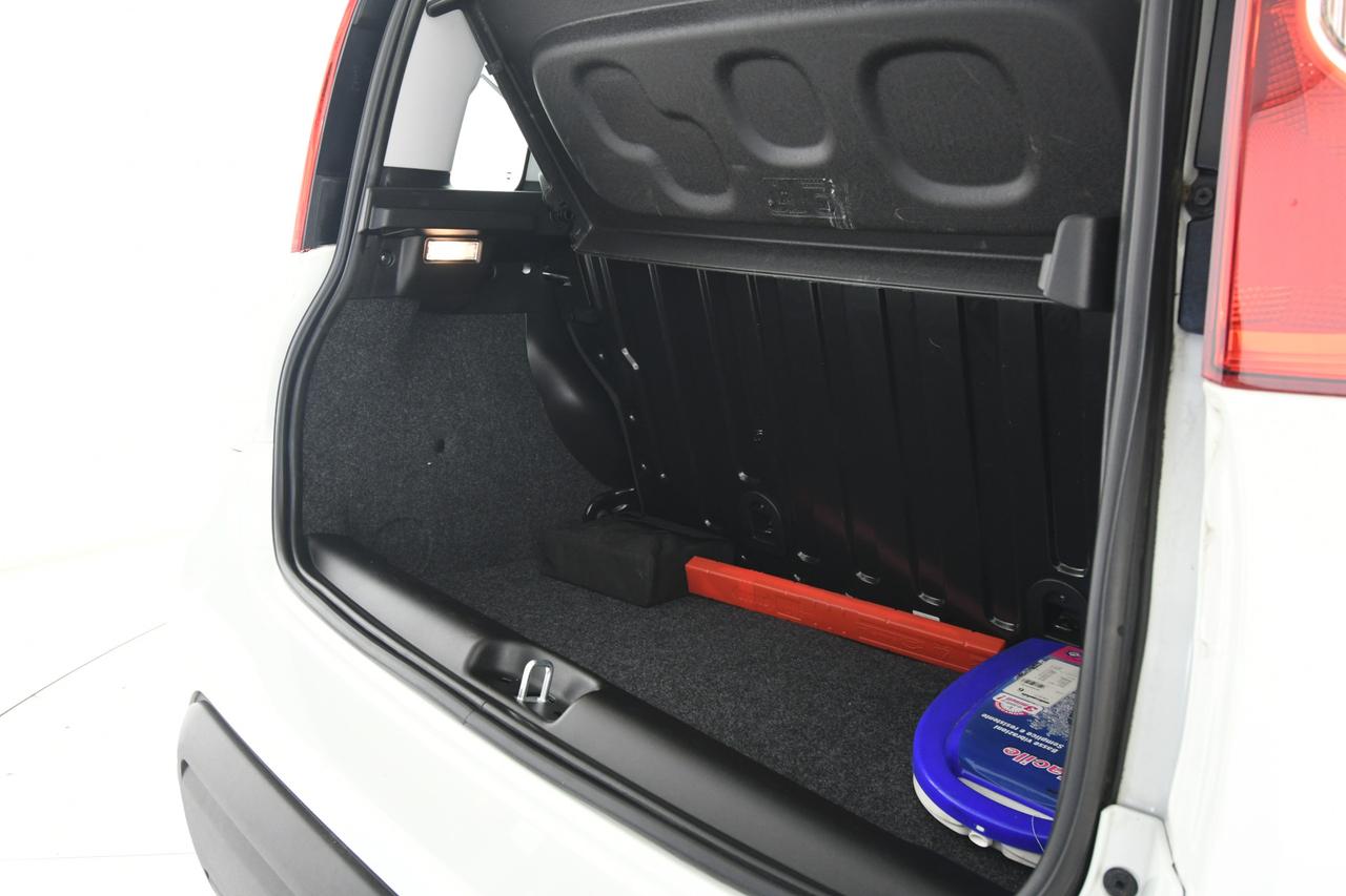 FIAT Panda 0.9 t.air t. natural power City Life 70cv 5p.ti NEOPATENTATI