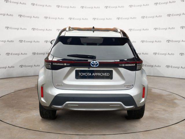 TOYOTA Yaris Cross 1.5 Hybrid 5p. E-CVT AWD-i Adventure