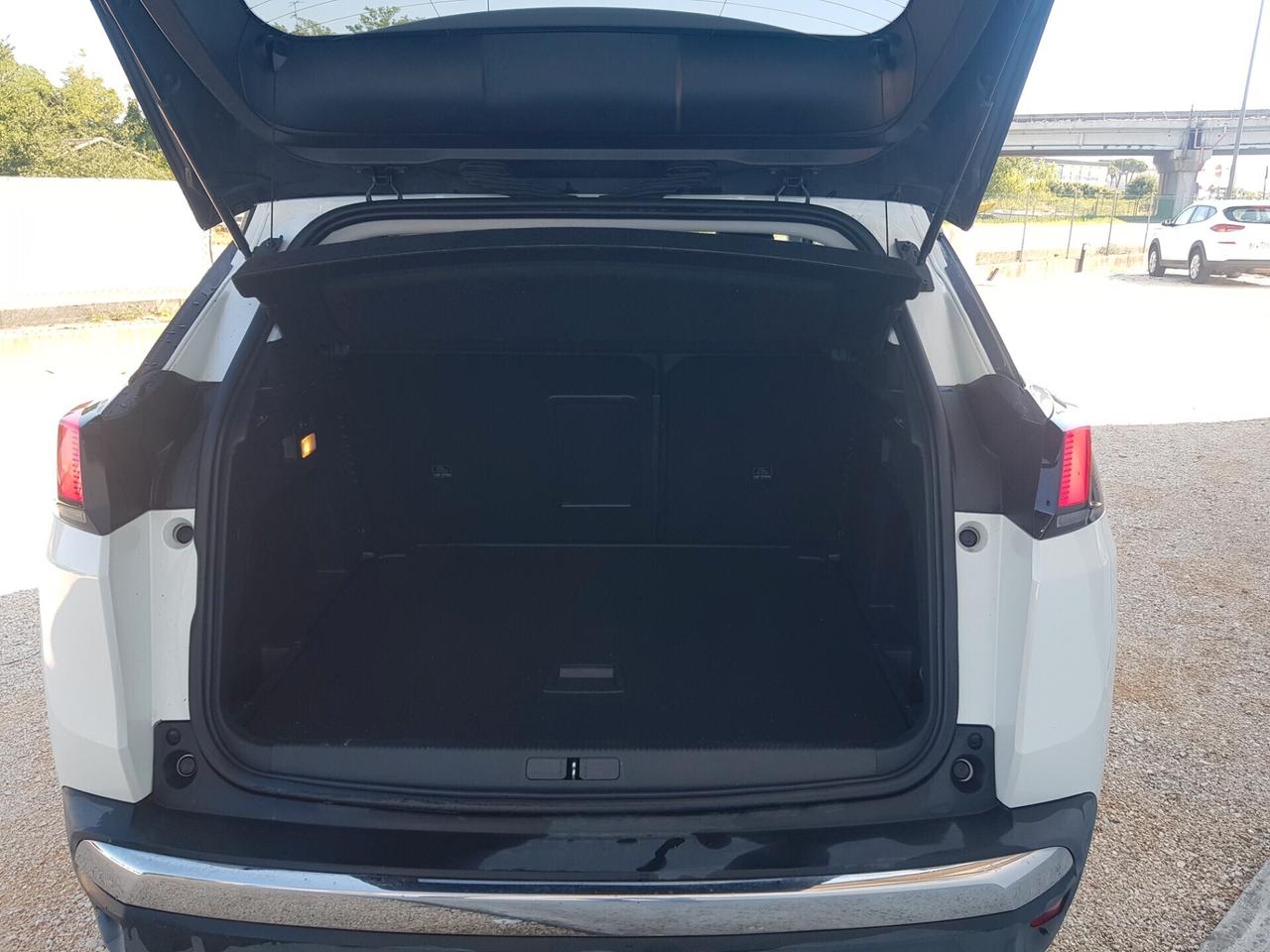 Peugeot 3008 BlueHDi 120 S&S EAT6 Allure
