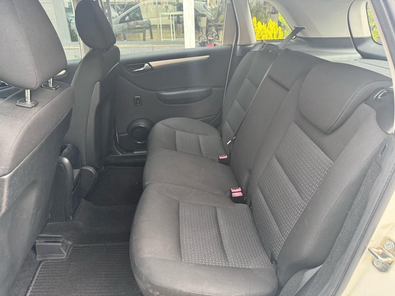 Mercedes-benz B 180 BlueEFFICIENCY Executive
