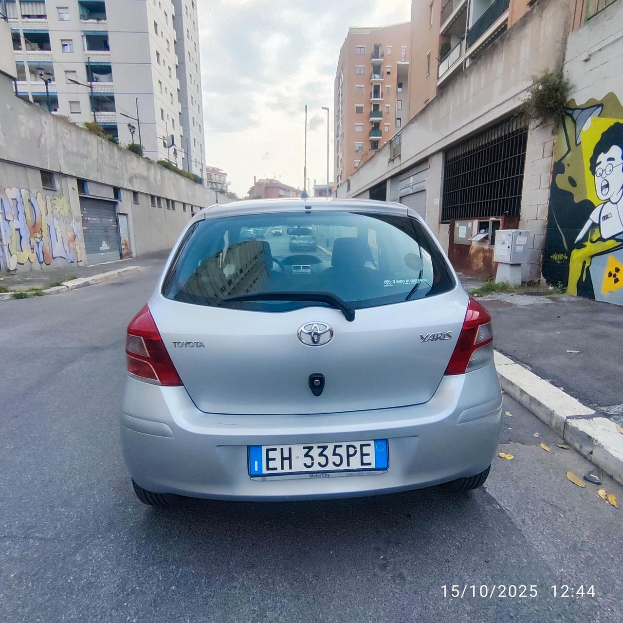 Toyota Yaris 1.0 5 porte Now cn gpl