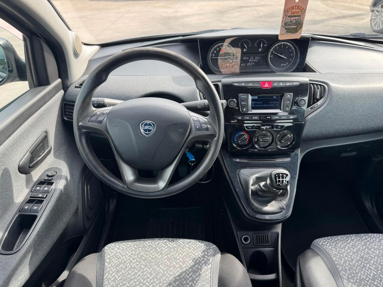 Lancia Y Gold 1.0 FireFly 70cv S&S Hybrid 2021