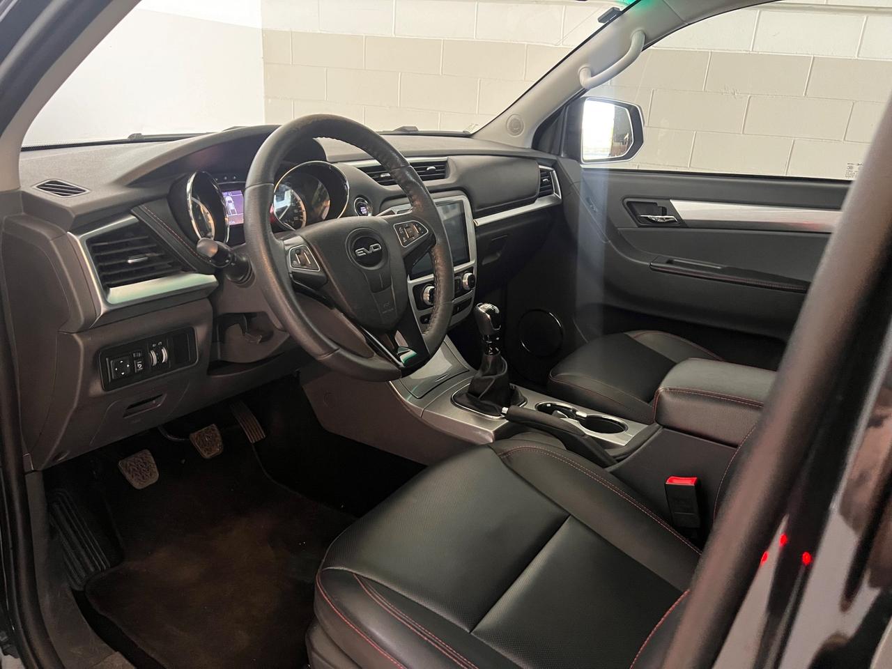 Evo Cross 4 Evo Cross 4 2.0 Turbo Diesel Doppia Cabina 4x4 (Prezzo piu' IVA)