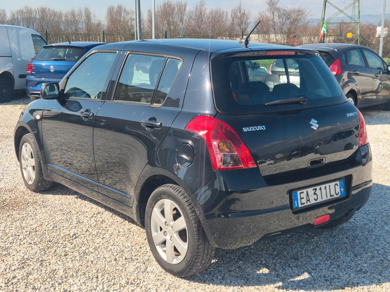 Suzuki Swift 1.3 4x4 5p. GL