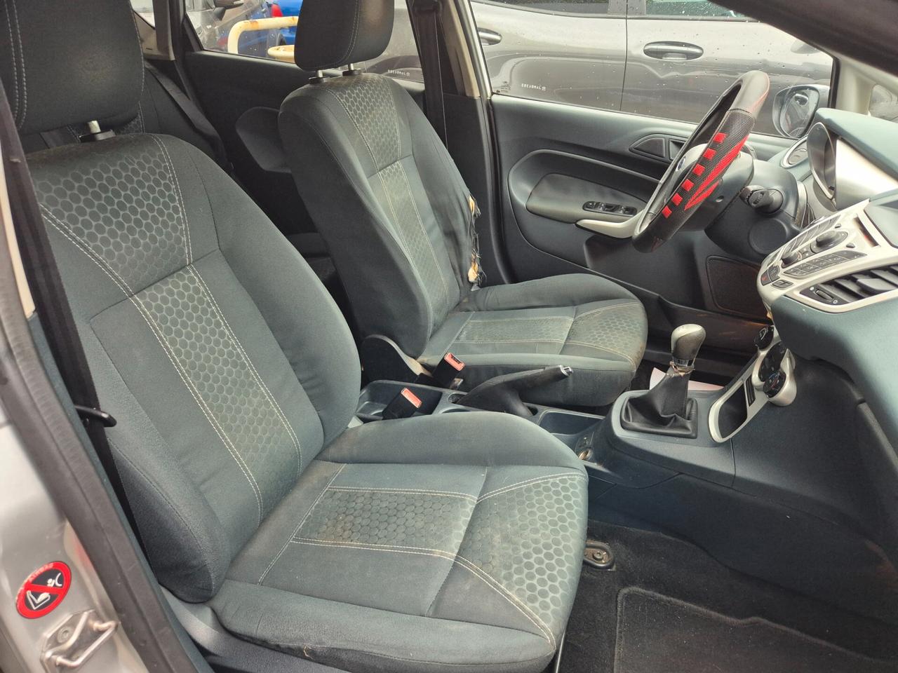Ford Fiesta 1.6 TDCi 95 CV 5p. Titanium