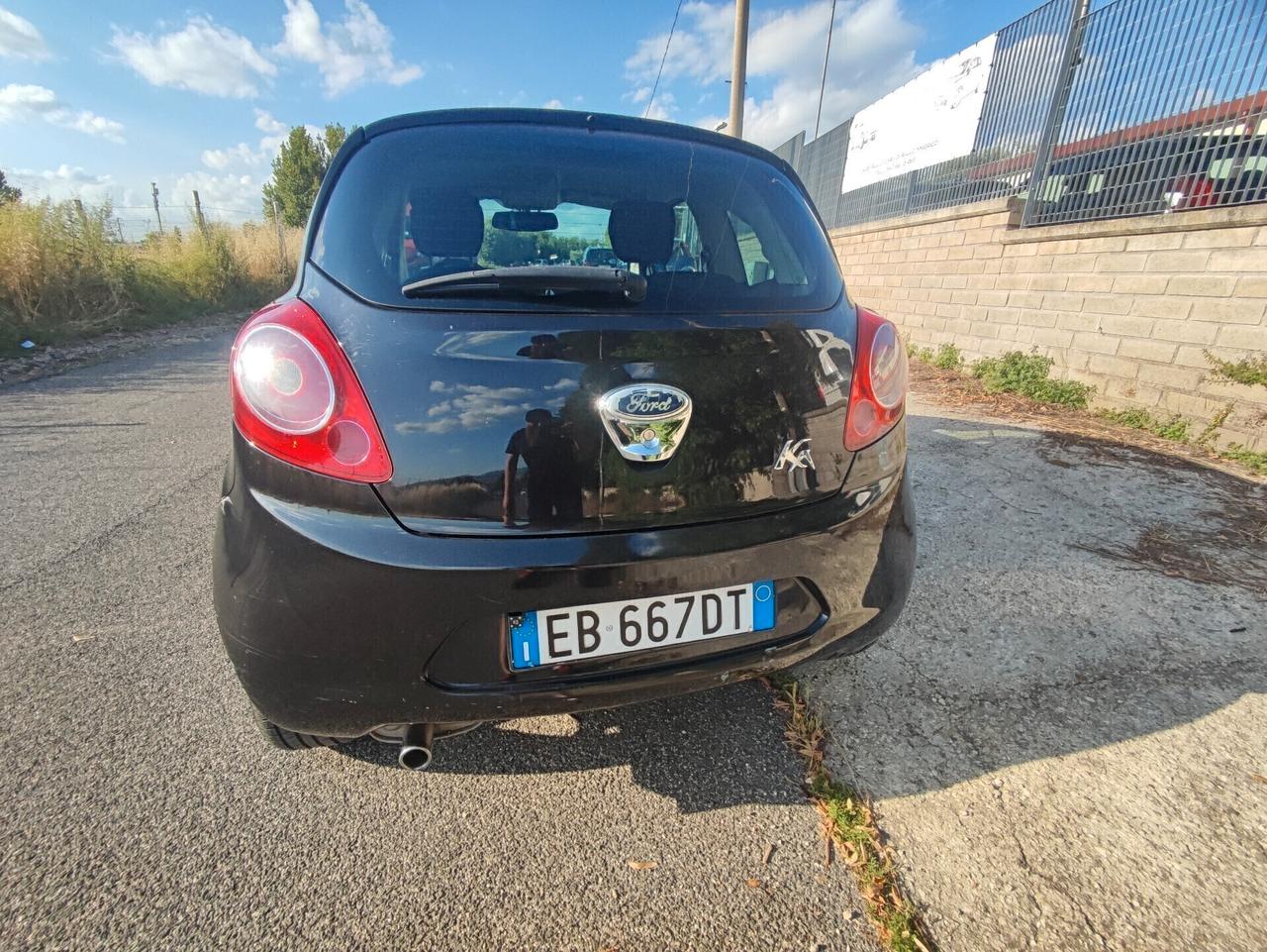 Ford Ka 1.2 8V 69CV Titanium