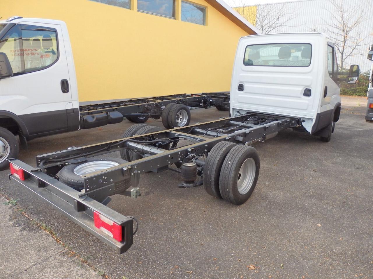 Carro Attrezzi Daily 35C18 sospensioni pneumatiche scarrabile