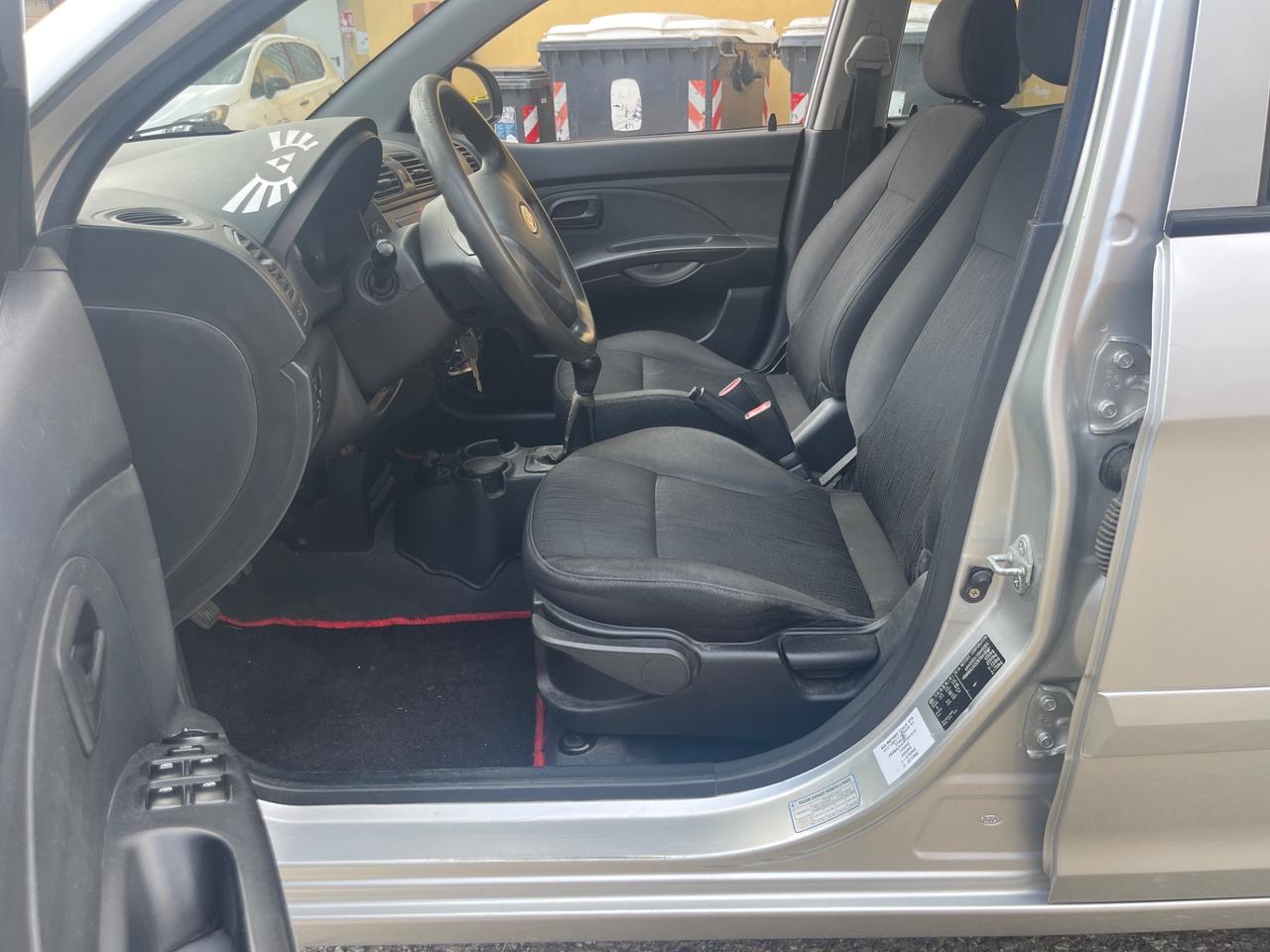 Kia Picanto 1.1 12V Trendy Bi-Fuel