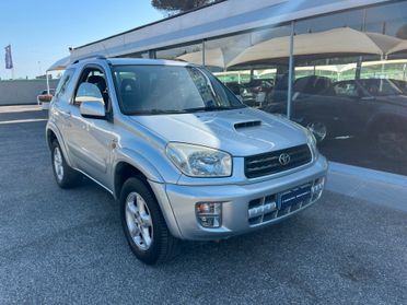 Toyota RAV 4 RAV4 2.0 Tdi D-4D cat 3 porte Sol