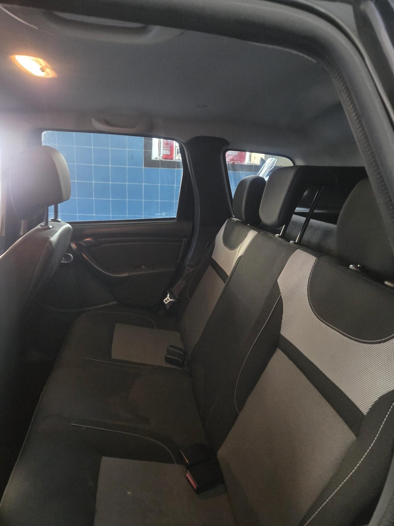 Dacia Duster 1.5 dCi 110CV S&S 4x4 Serie Speciale Brave possibilita 12 mesi garanzia