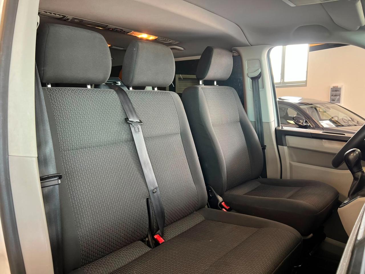 Volkswagen Caravelle 2.0 TDI 150CV DSG PC Comfortline