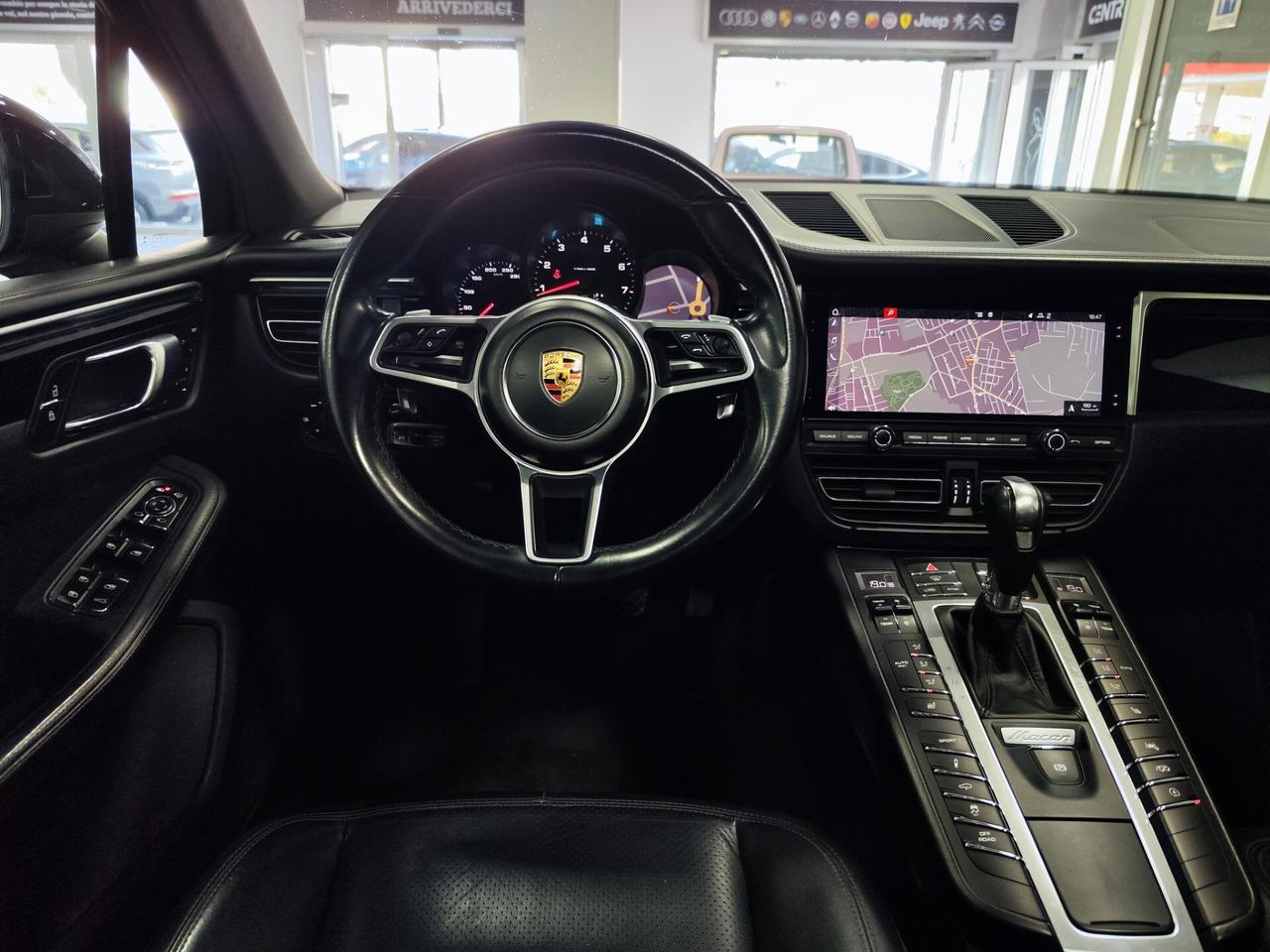 Porsche Macan 2.0 245cv Tetto Led