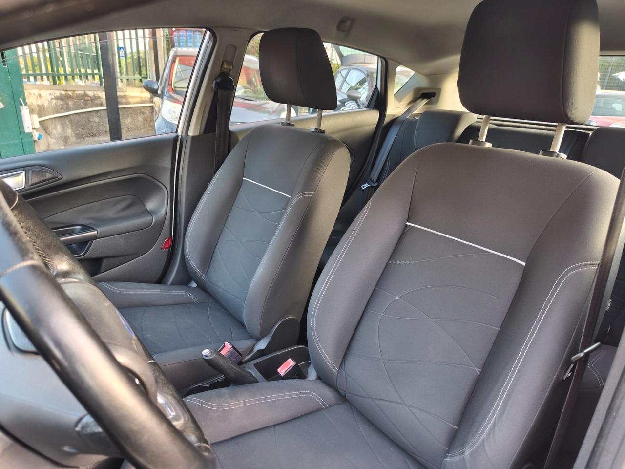 Ford Fiesta 1.4 5 porte Bz.- GPL