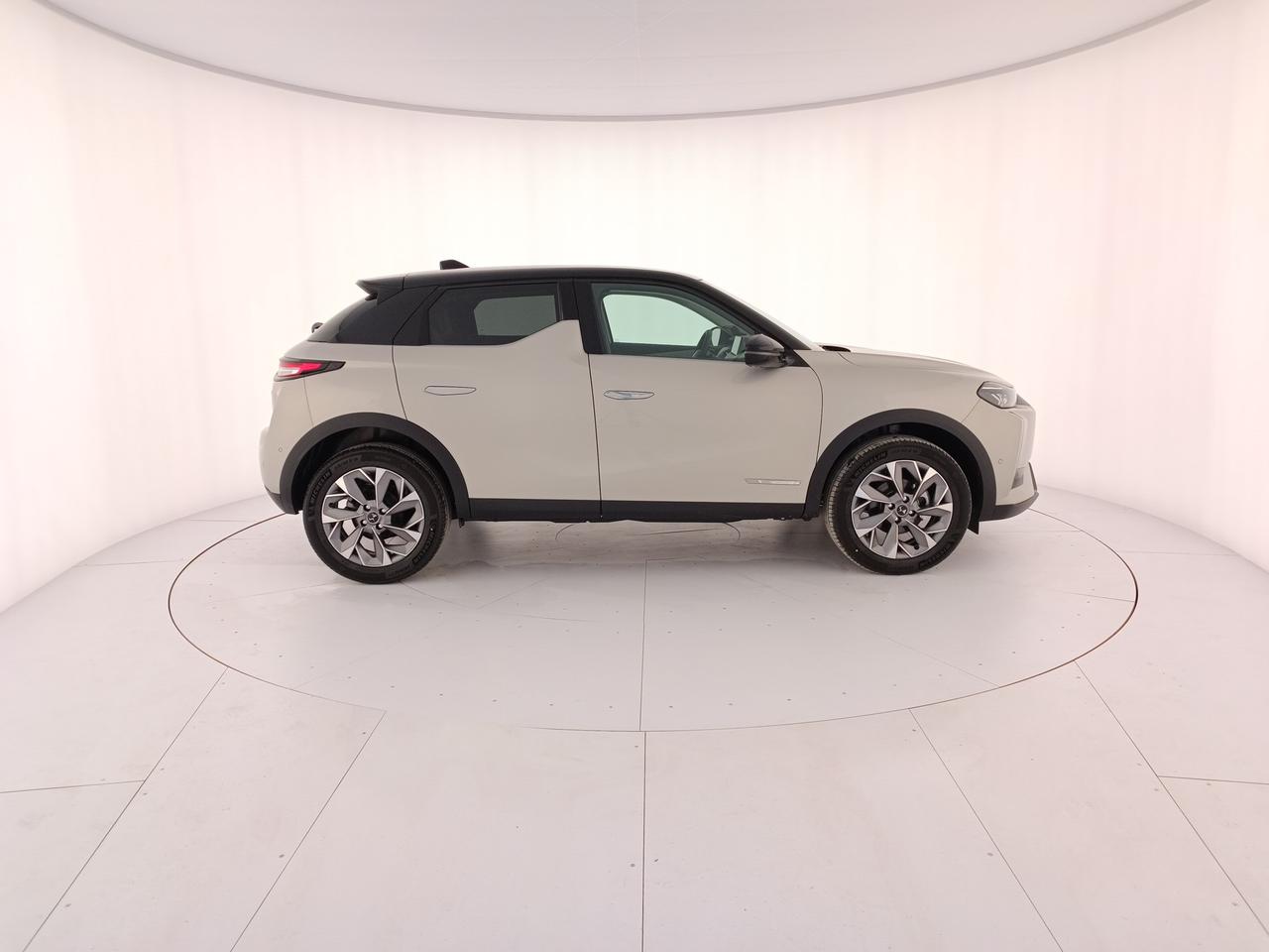DS DS 3 Esprit de Voyage Puretech 130 cv automatico