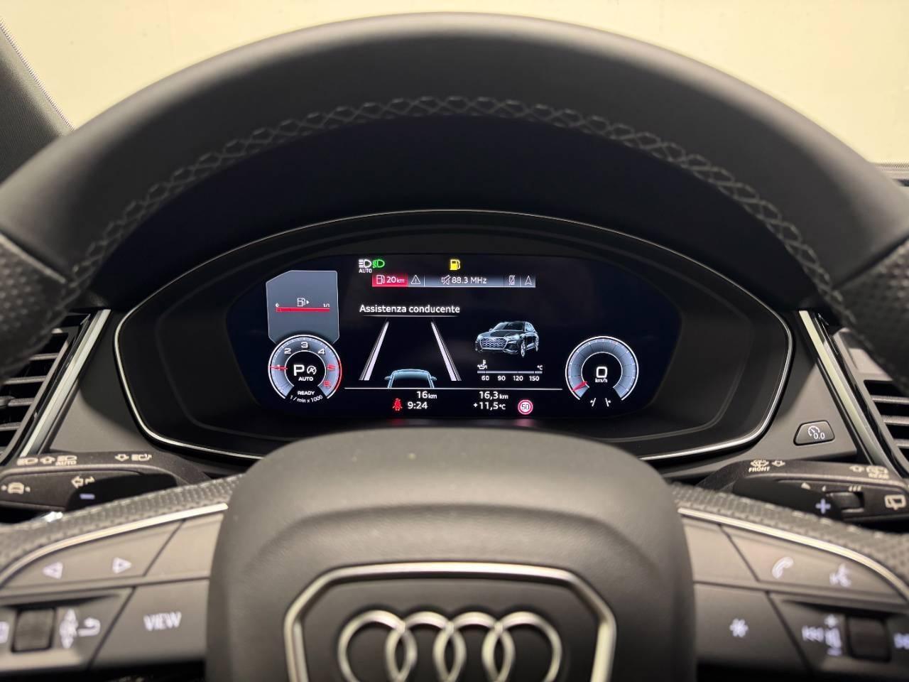 AUDI Q5 SPORTBACK 40 TDI MHEV QUATTRO S-TRONIC IDENTITY BLACK