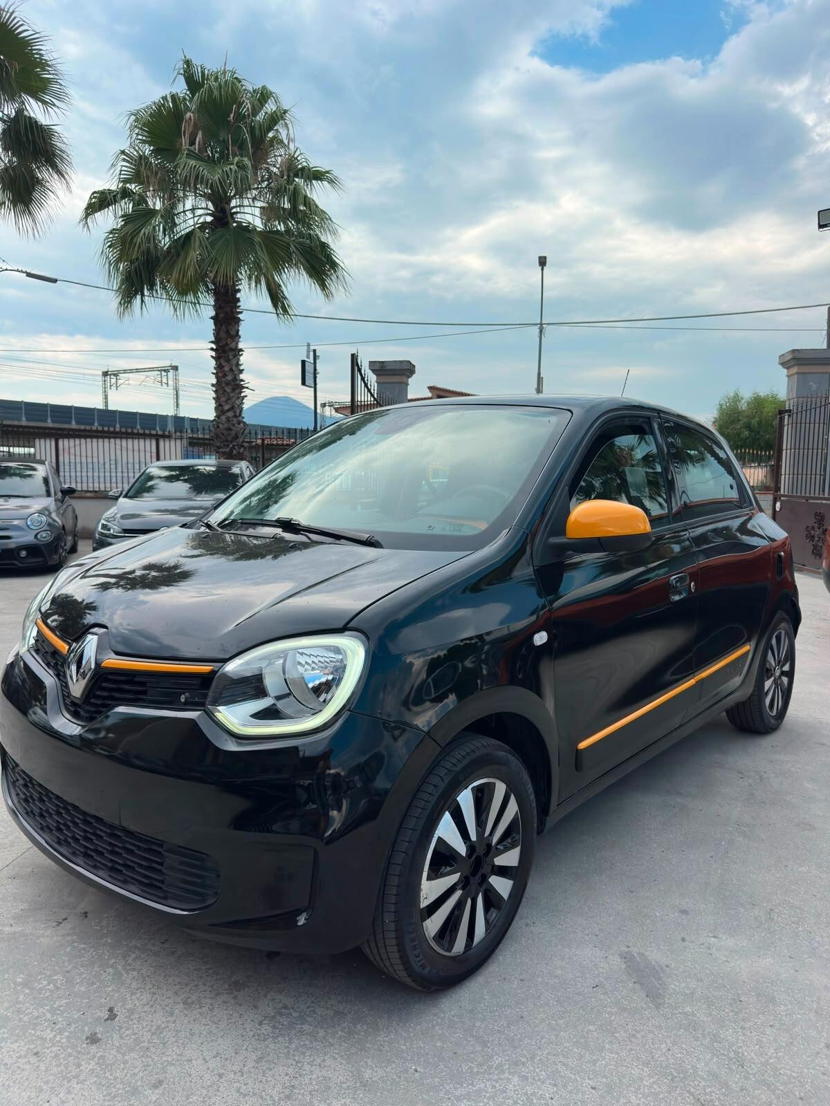 Renault Twingo SCe 65 CV Urban Night