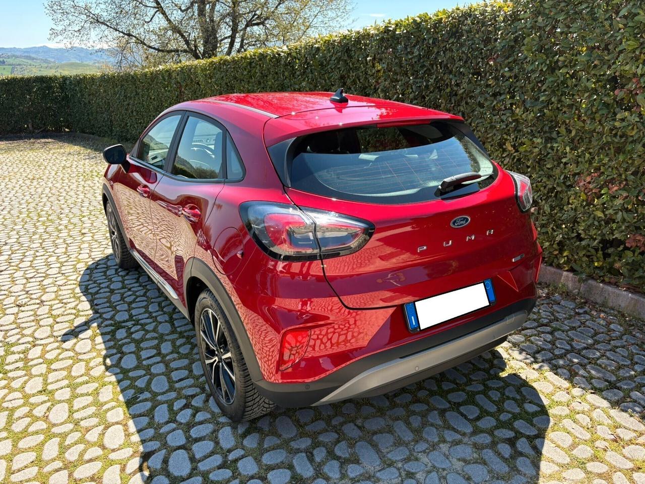 FORD Puma 1.0Hybrid 125 S&S Titanium -12.2021