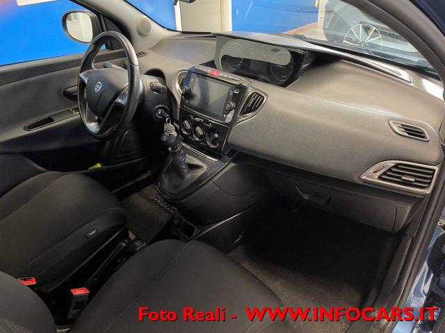 LANCIA Ypsilon 1.0 FireFly 5 porte S&S Hybrid Ecochic Gold PROMO