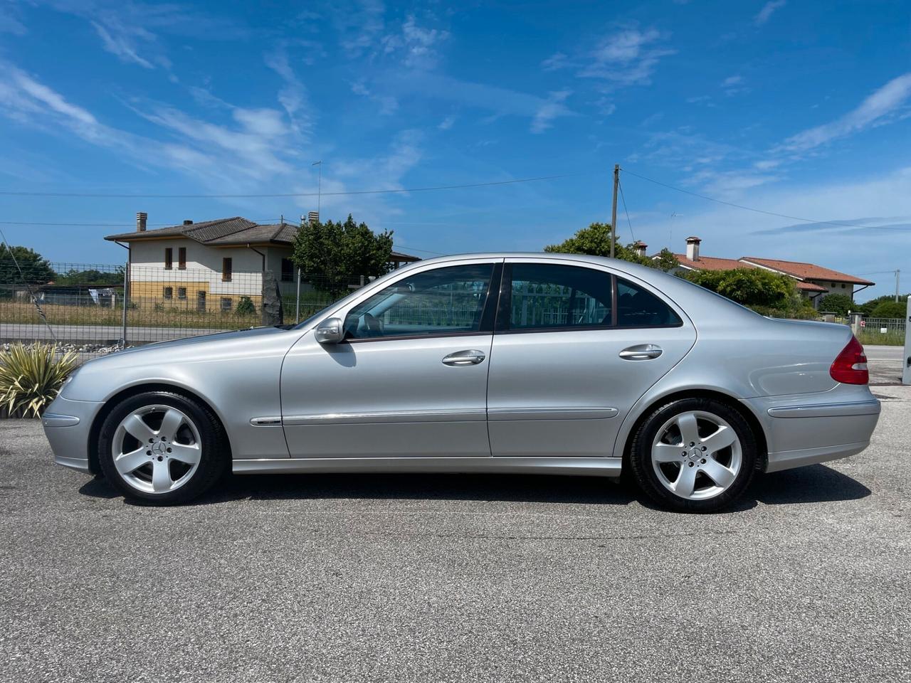 Mercedes-Benz E 320 V6 Avantgarde