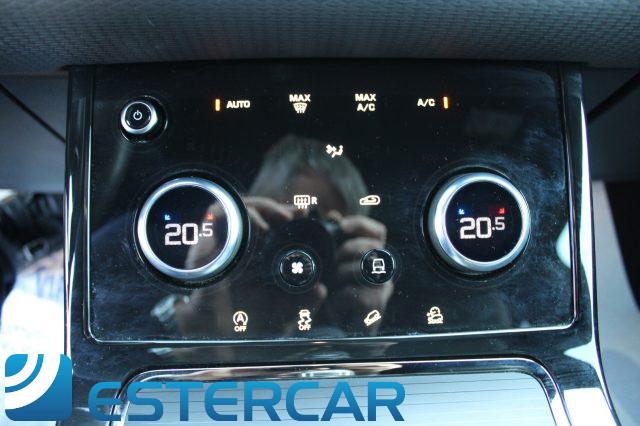 LAND ROVER Range Rover Evoque 2.0D I4 150CV R-Dynamic S