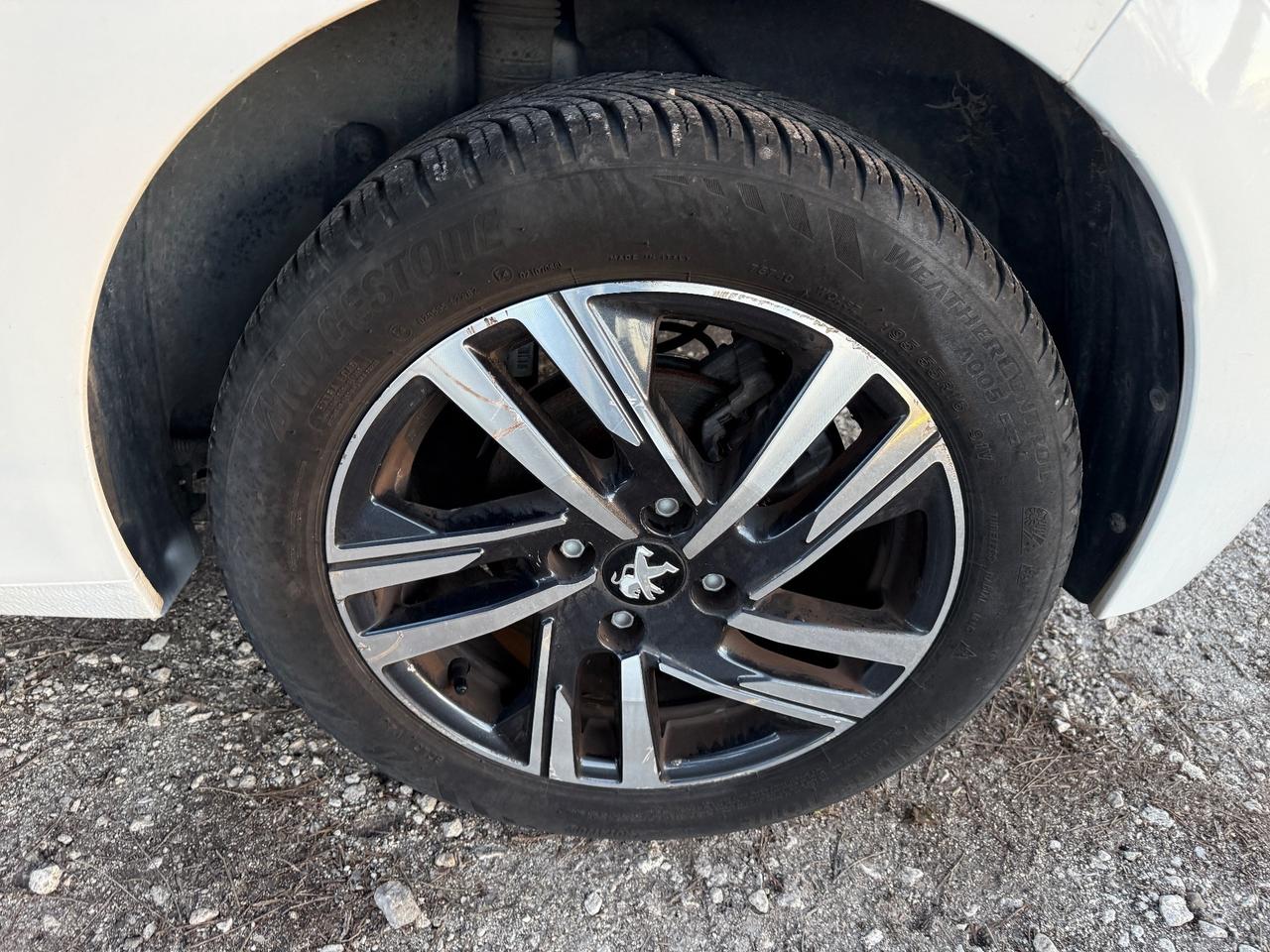 PEUGEOT 208 PureTech 100 Stop&Start 5 porte Allure Pack