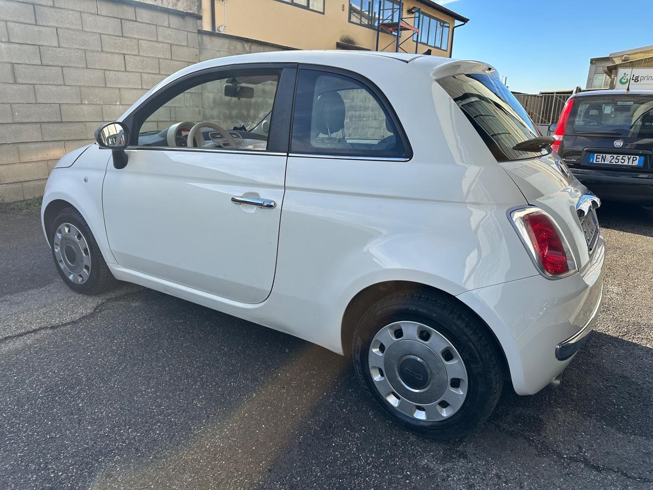 FIAT 500 1,2 BENZINA CAMBIO AUTOMATICO NEOPATENTATI