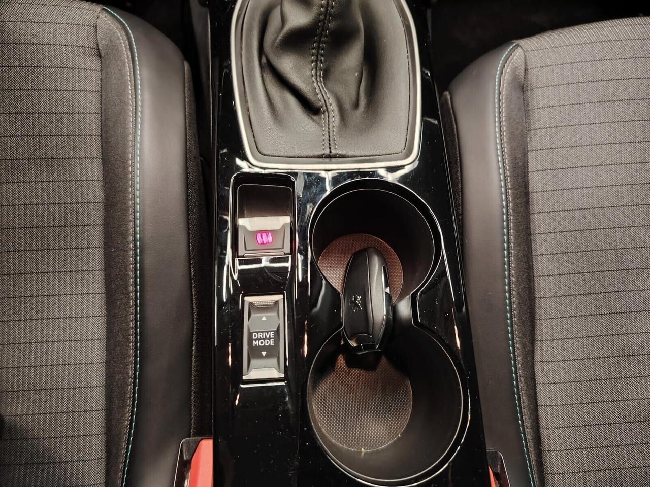 Peugeot 208 AUTOCARRO 5 POSTI Allure Pack BlueHDi 100 Stop&Start