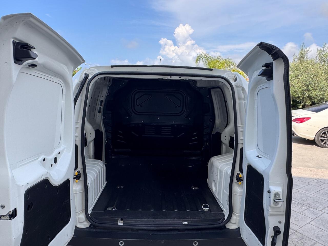 Fiat Fiorino 1.3 MJT 95CV