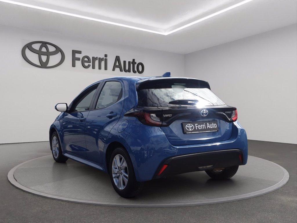 TOYOTA Yaris 1.5h active del 2021
