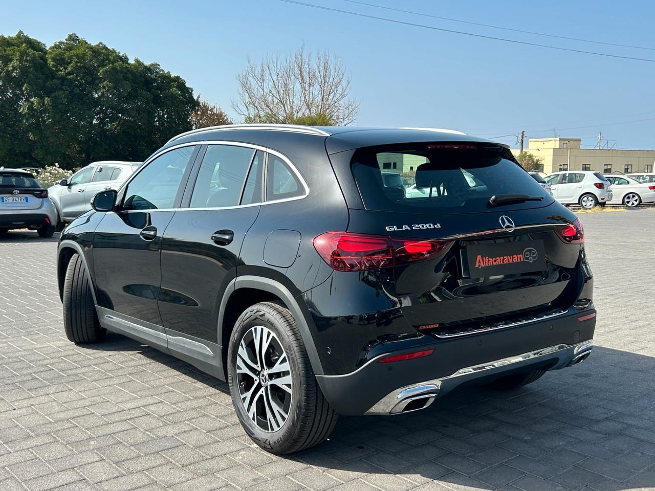 Mercedes-Benz GLA 200 d Progressive Advanced auto KM 0